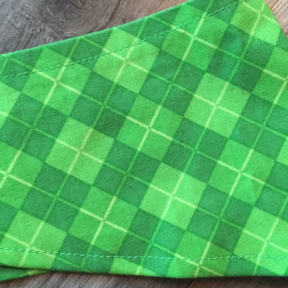 NEW Green Plaid Dog Bandana/Scarf bundle - Picture 5 of 9
